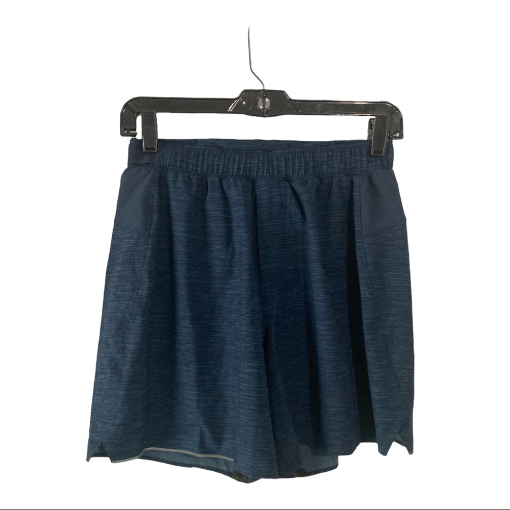 Lululemon T.H.E. Shorts woman’s size small